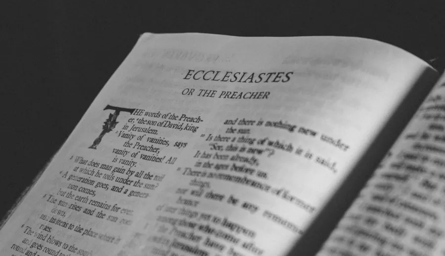 Image of Bible open to Ecclesiastes